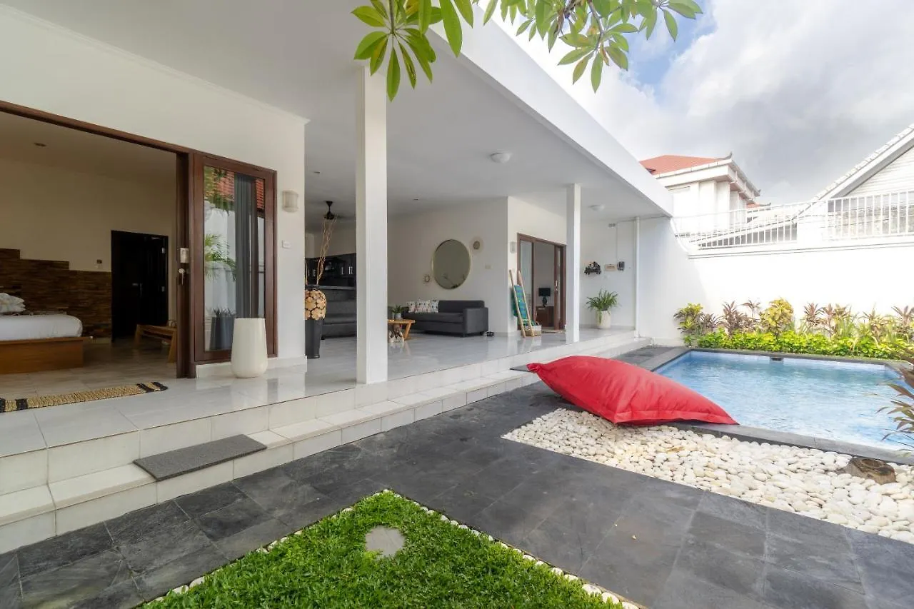 Casa Jinah 2 I Simply Modern Twin Villas Seminyak   Seminyak (Bali)