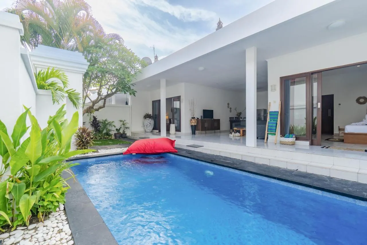 Casa Jinah 2 I Simply Modern Twin Villas Seminyak   Seminyak (Bali)
