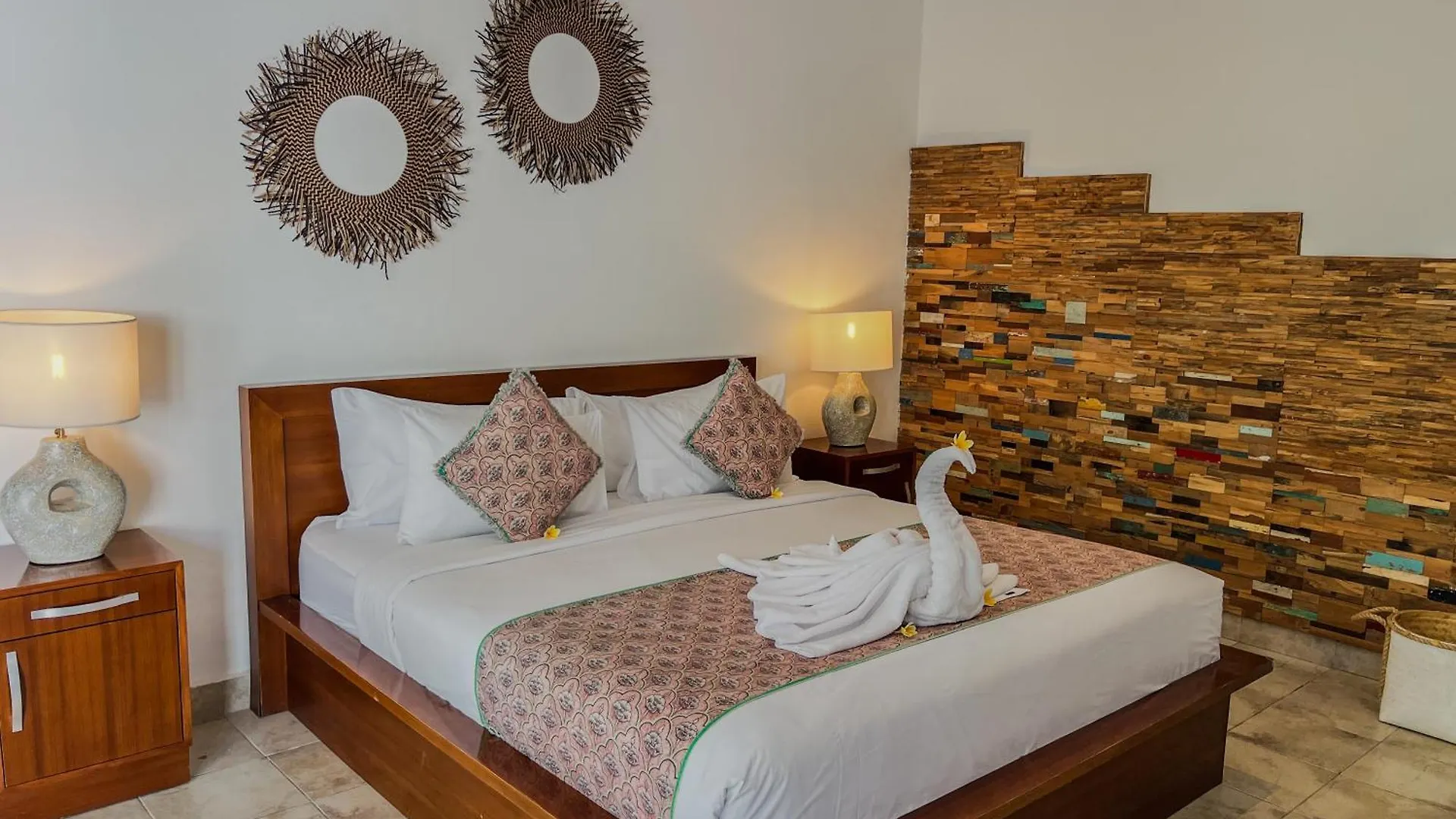 Casa Jinah 2 I Simply Modern Twin Villas Seminyak